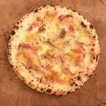 エビスエスクラッシコ - 熱々サラミと鶏肉