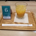 モスカフェ - オレンジジュース。
