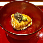 一心鮨 光洋 - 何故か岐阜のキャビア、最近売り出し中の宮崎産キャビアを使わないのかな〜・・・やっぱり理由がありました(^^;)