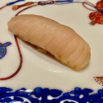 一心鮨 光洋 - ・サワラ（宮崎）〜アッサリとしたイメージではないかな。日向灘のサワラは身も味わいもしっかりとしている。