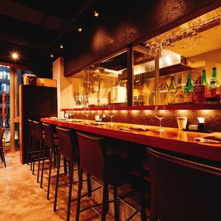 ワインと炭火串焼 銀座 荻_1