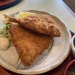 シーフードレストラン うおっせ - 