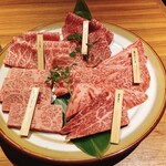 炭火焼肉やざわ - 