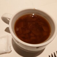 ロウリーズ・ザ・プライムリブ 恵比寿ガーデンプレイス店 - オニオンスープ