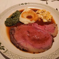 ロウリーズ・ザ・プライムリブ 恵比寿ガーデンプレイス店 - ランチカット(ミディアムレア)