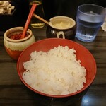 横浜家系らーめん 武術家 - 終日無料お代わり自由ライス