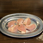 【稀少】 鸡肉中肥盐味‧酱汁380日元 (含税418日元)
