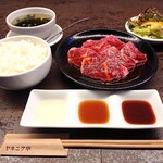 Yakiniku Kinoe - 