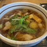 武蔵野うどん 竹國 - 肉汁うどんのつけ汁