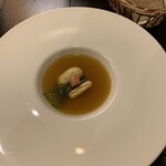 Pot d'Etain - 穴子のコンソメスープ仕立て