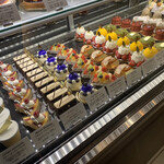 シェ・シバタ - 