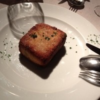 ヌガ - フロマージュ ド テット パン粉焼きになってて面白い。