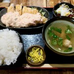 佐賀県三瀬村ふもと赤鶏 - チキン南蛮定食・ご飯大盛（950円）