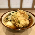 そばの神田 東一屋 - アサソバビンボー！　
      朝そば＋えびかき揚げ！