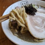 麺屋 翔 - 濃い煮干ラーメン+豚バラ巻きチャーシュー