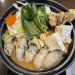 夢庵 - 料理写真:〈広島県産〉牡蠣の味わい味噌鍋
