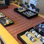 あんずの家 - 14時前は残りも少なめ
