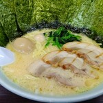 横浜家系ラーメン 魂心家 - 