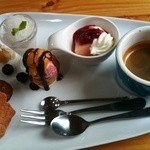Cafe Gourmand - 