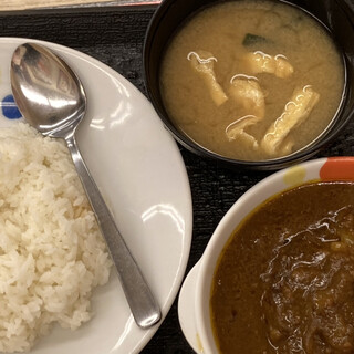 深夜営業 すすきのでおすすめのカレーをご紹介 食べログ