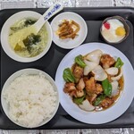 中国料理 徳涌 - 鶏の甘酢定食 700円