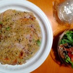Machinosouzaitobentouyasambetto - 若鶏のローストキャベツの蒸し煮添えと生ハムと砂肝のコンフィのサラダ