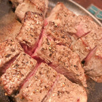 Bosuton Suteki - 肉肉しい美味しいステーキ
