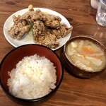 Dining Bar TAO - ランチ定食メニュー「若鳥のからあげ」(900円)