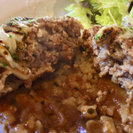 カフェ&デリ インディゴコーヒー - 肉汁までもがライスに滴ります