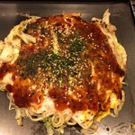 Okonomiyaki Teppanyaki Rikimaru - 肉玉そばにイカ天トッピング