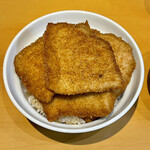 とんかつ太郎 - カツ丼(5枚)