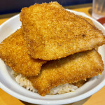 とんかつ太郎 - カツ丼(5枚)