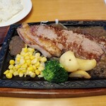 ステーキ宮 - サーロインステーキランチ1980円。