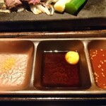 Enya - ステーキ用タレ(スパイクの効いた塩・マスタードソース・味噌うタレ)