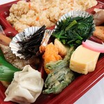 本家かまどや - おかずは本当に種類豊富～