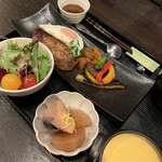 町並みと食の館 四季彩館 酔月 - 