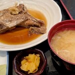 藤浪 - まぐろのかま煮定食