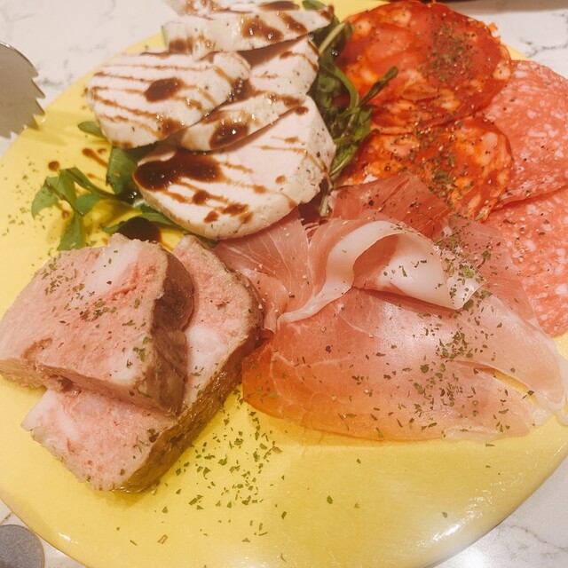 リトル デリリウムカフェ ハレザ池袋 Little Deliriumcafe 池袋 イタリアン ネット予約可 食べログ