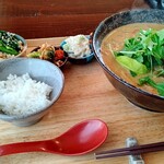 忠兵衛 ピース - 