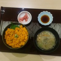 函館うに むらかみ 日本生命札幌ビル店 - バフンウニ丼（@3,900円）