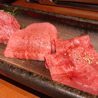 蕃 YORONIKU - 