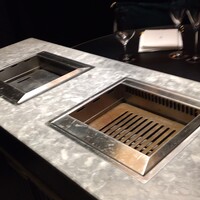 西麻布 焼肉 X - 専用焼き台