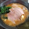 ラーメン 杉田家 千葉祐光店