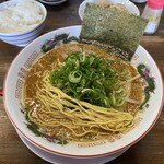 旨いラーメン ゆうや - ストレート細麺