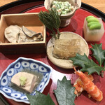 日本料理 太月 - フルコース１６５００円。八寸。大好物のオンパレードです（╹◡╹）（╹◡╹）。牡蠣味噌漬と鮟肝酒煮が特に良かったです（╹◡╹）（╹◡╹）