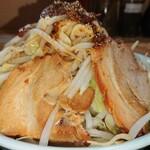 島田のラーメン 庄二郎 - ラーメン斜め上から