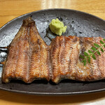 鰻はし本 - ひと口白焼き串