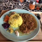 紅茶とクラフト酒のお店 タイフーン - 