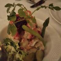 スンガリー 新宿東口本店 - ロシアンサラダ