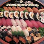 Sushi Tatsu - 中にぎり3人前、太巻、細巻、いなり　6,050円